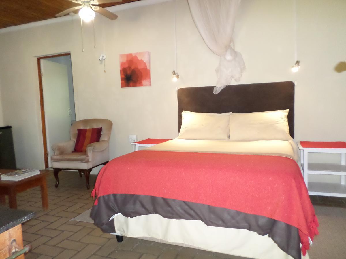 Geckos B&B And Self-Catering Коффі-Бей Екстер'єр фото